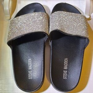 Steve Madden Black and Silver Slide Sandals
